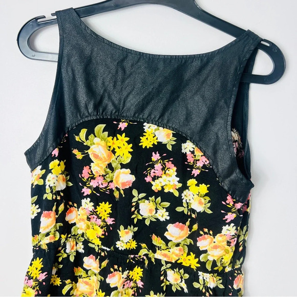 Xhilaration Sleeveless Floral Crew Neck MIDI Dress Black and Mustard women Large - Picture 11 of 11